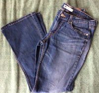 Sz 11M  (30”x32”) Levi’s 518 Superlow Wide Leg Jeans (#116)
