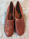 Size 8M Bass Slip On Shoes
