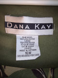 #200 Size 16W Dana Kay Green Flower Blouse